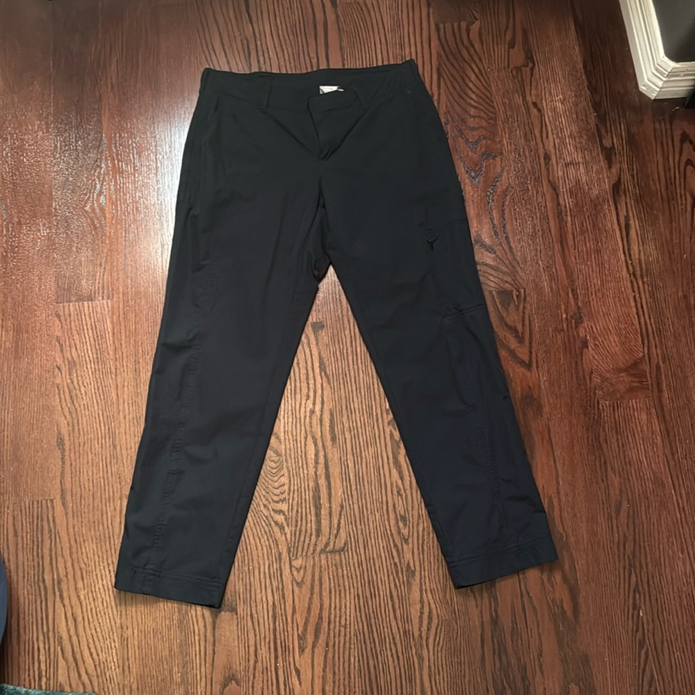 athelisure capris